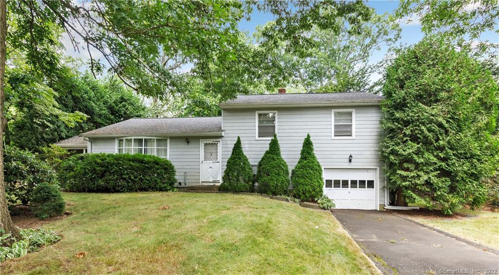 104 Westwood Road — exterior photo