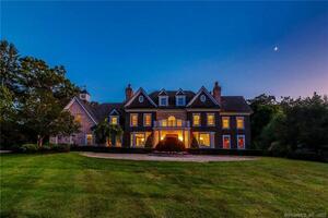 6 Glenmor Drive