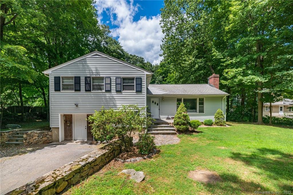 10 Birchside Drive — exterior photo