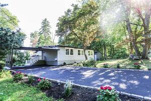 74 Greenfield Road