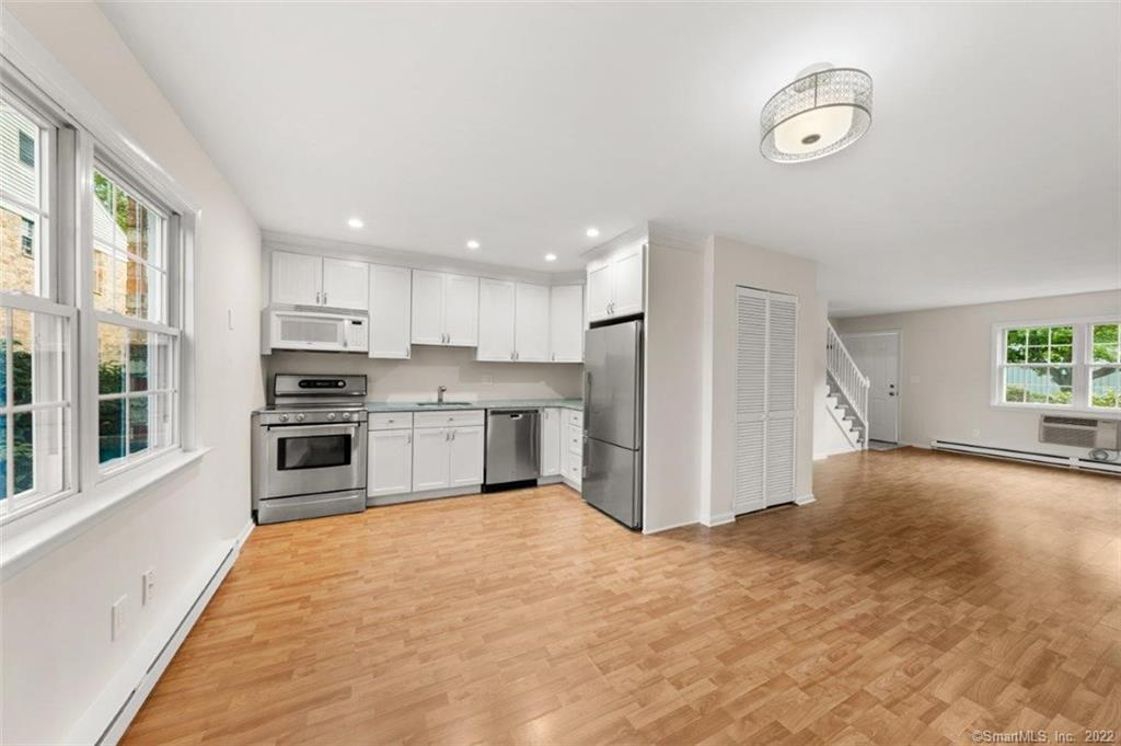 52 Lindstrom Road, Unit 52 — exterior photo