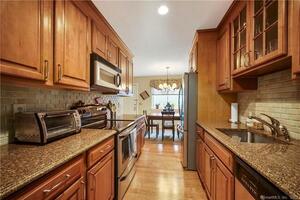 21 Linden Street, Unit 25