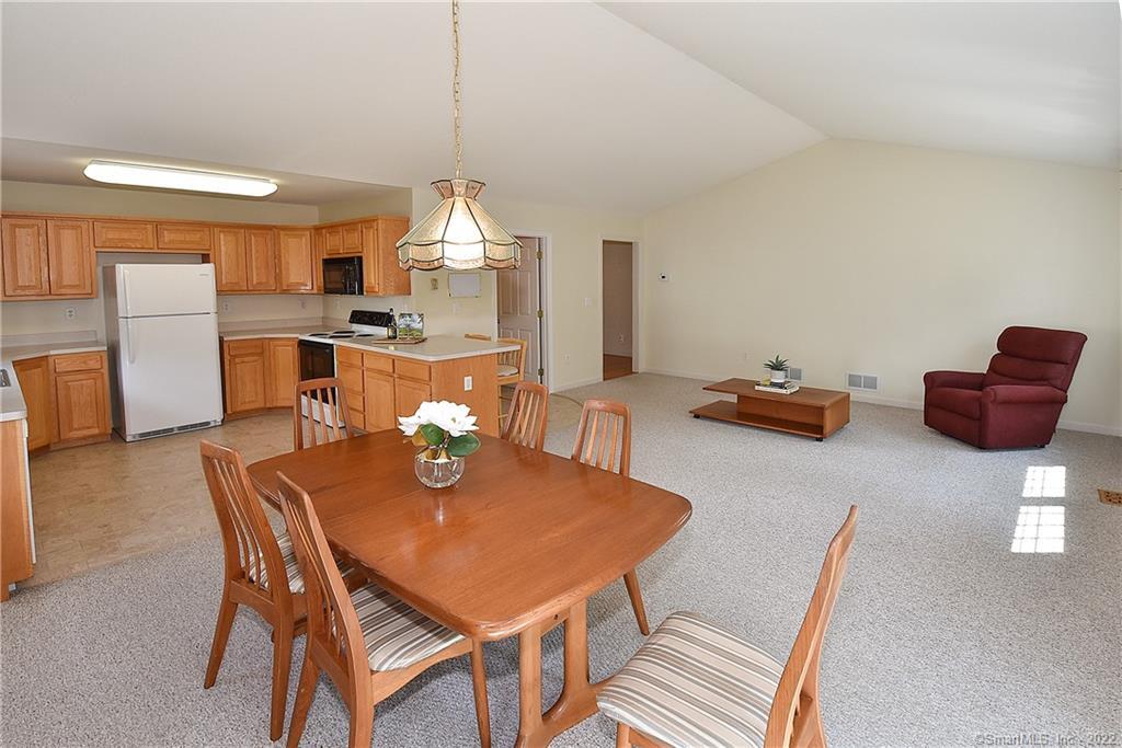 10 Ardsley Lane, Ellington, CT 06029 - Thumbnail 8
