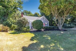5286 Main Street