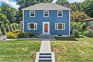10 Hunt Terrace