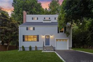 5 Warner Drive
