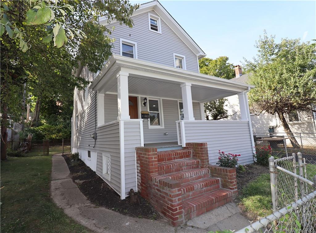 53 Meadow Street — photo 1