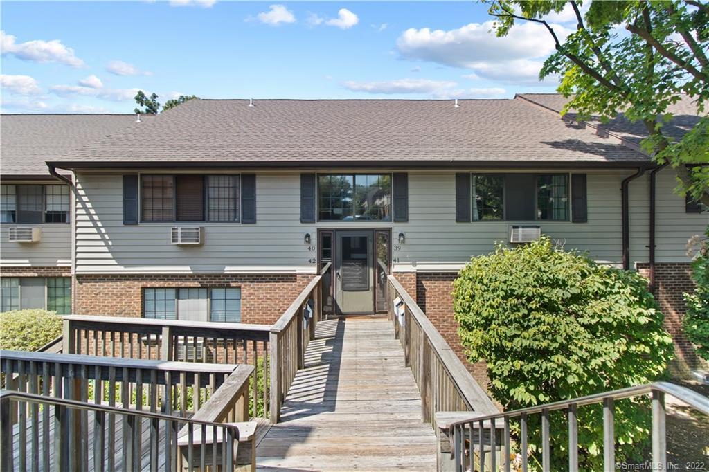 202 Soundview Avenue, Unit 39 — exterior photo