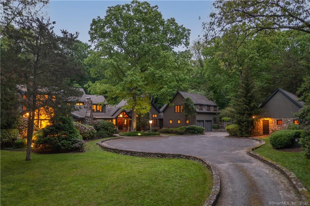 3 Greenbrier Road — exterior photo