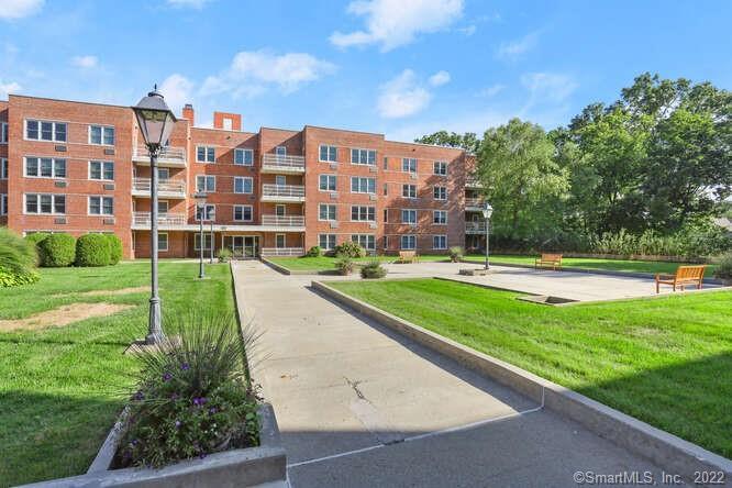 50 Lafayette Place, Unit 4E — exterior photo