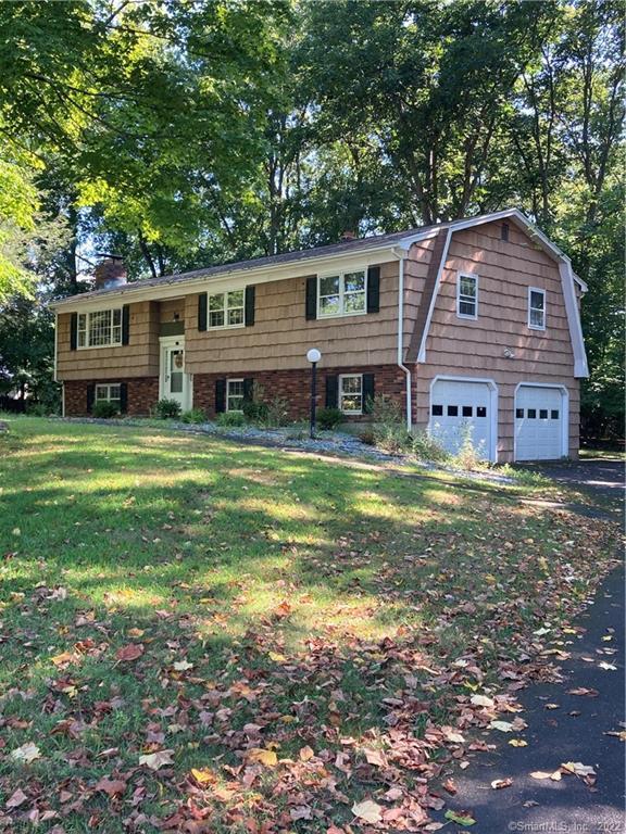 120 Wedgewood Road — photo 1