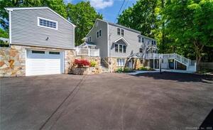155 Compo Road