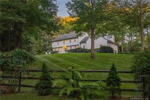 11 Harvest Lane