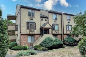 8 Oakwood Avenue, Unit B2