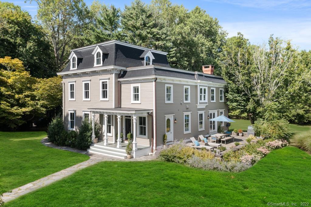 1579 Cross Highway — exterior photo