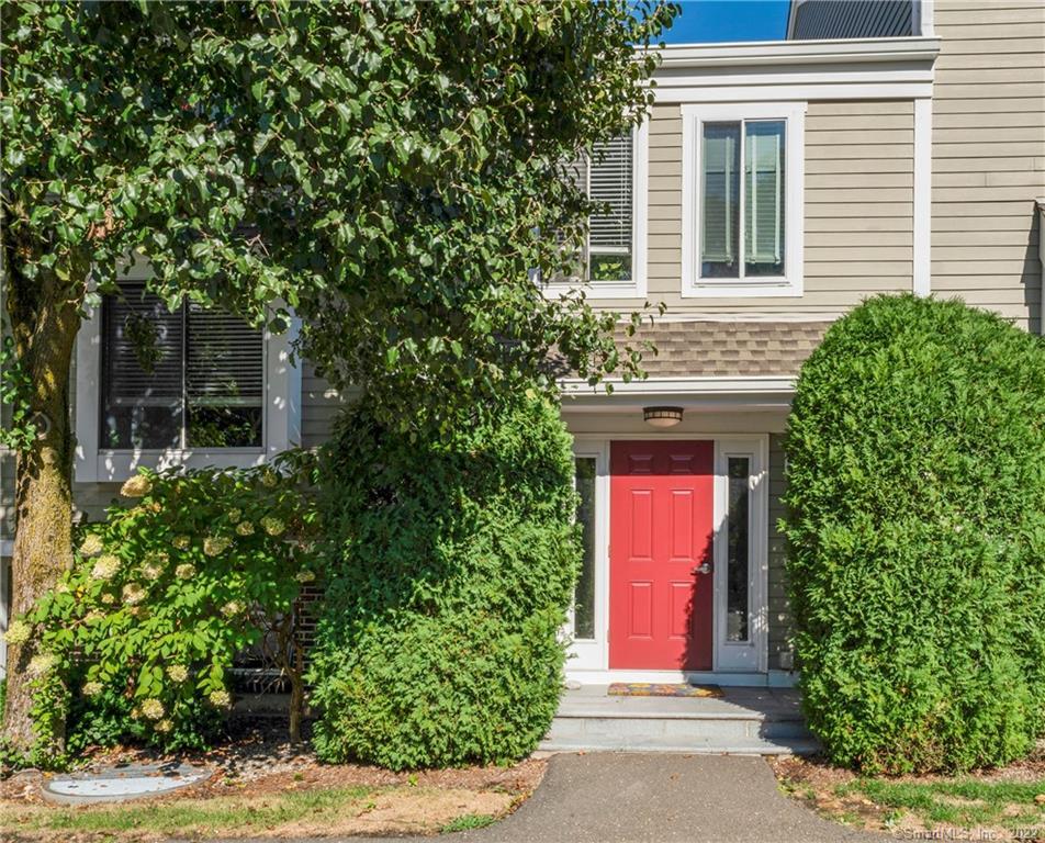 71 Aiken Street, Unit P6 — exterior photo
