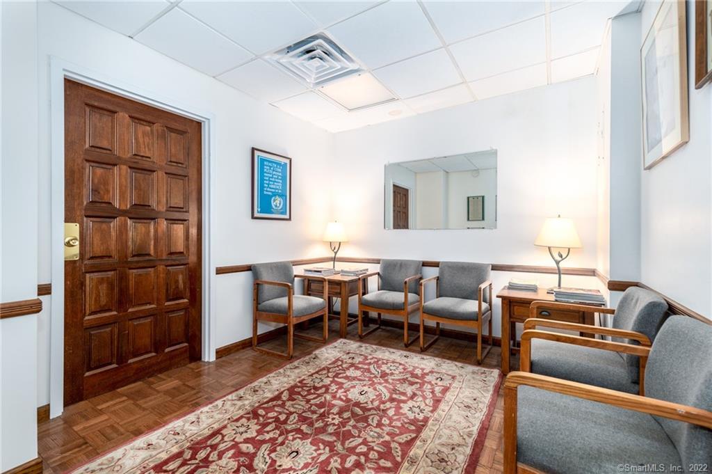 Great Business Opportunity! Office consists of three offices, waiting room, and half bath. Space/Location Is Ideal For Doctors, Lawyers, Accountants, Therapists, and Other Professionals. Walk to court, downtown, restaurants. Move-in condition. Reserved parking for tenant. Abundant client parking.