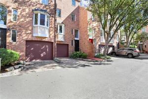 126 Forest Street, Unit 126