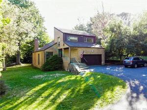 14 Beaverbrook Road