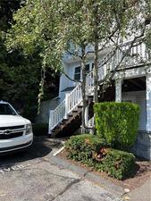 29 Van Buren Avenue, Unit M10