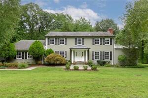 14 Dunwoodie Place