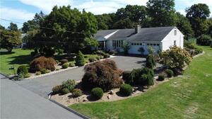 21 Harvester Road