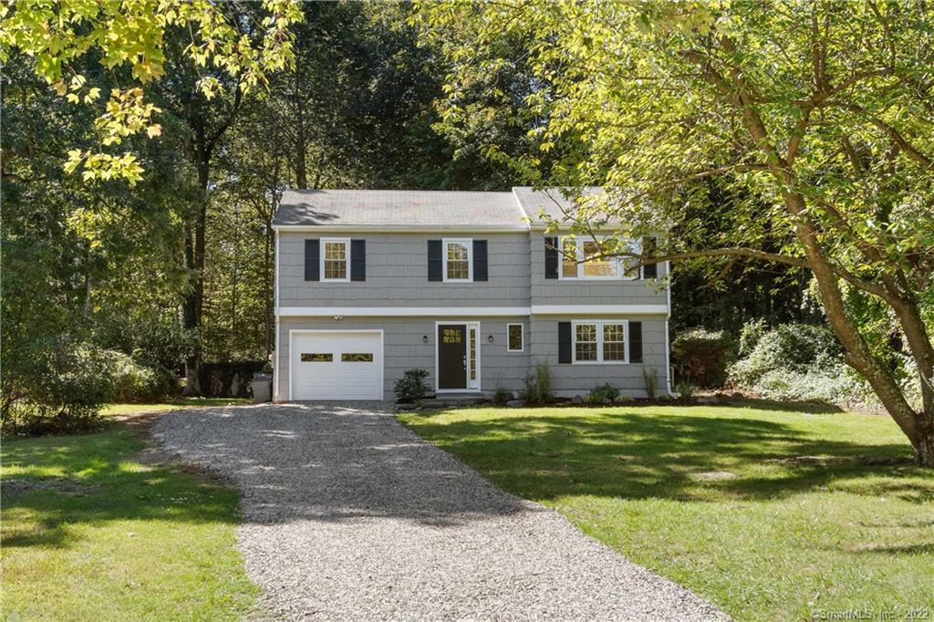 26 Powder Horn Road — photo 1