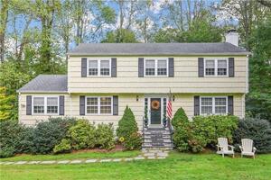 5 Ferndale Drive