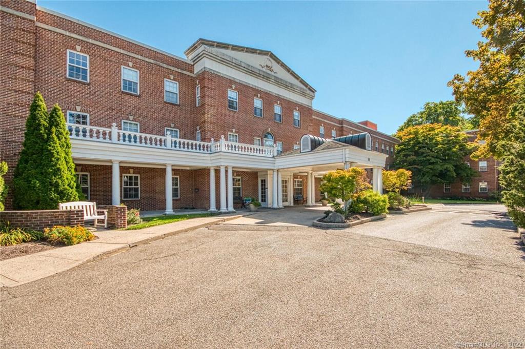 59 Courtland Avenue, Unit C8 — exterior photo