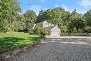 23 Old Huckleberry Road