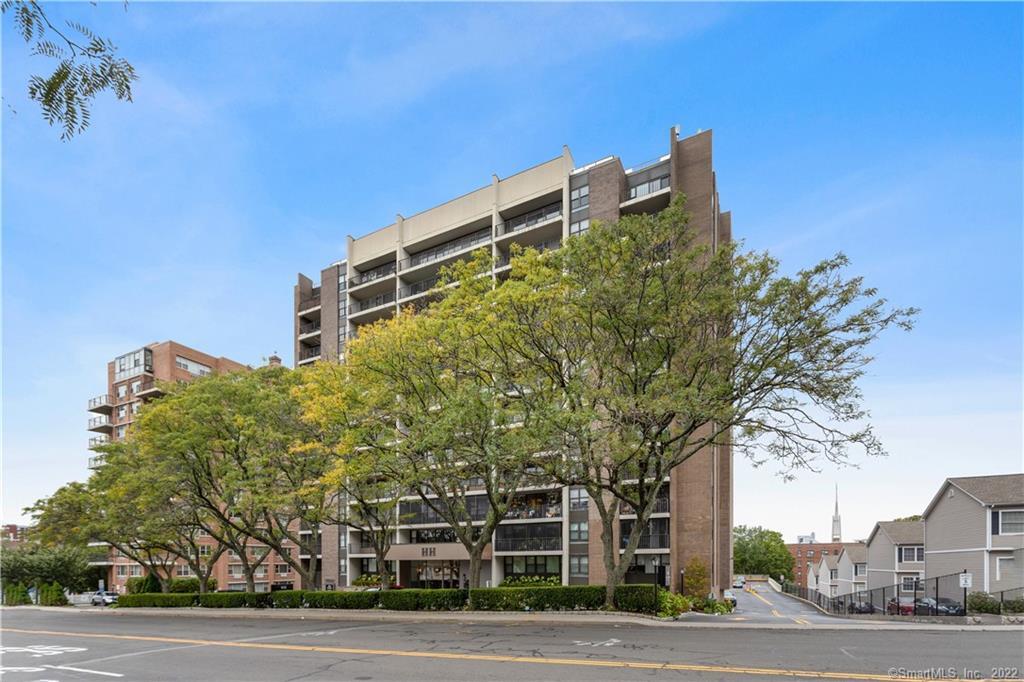 44 Strawberry Hill Avenue, Unit 9N — exterior photo