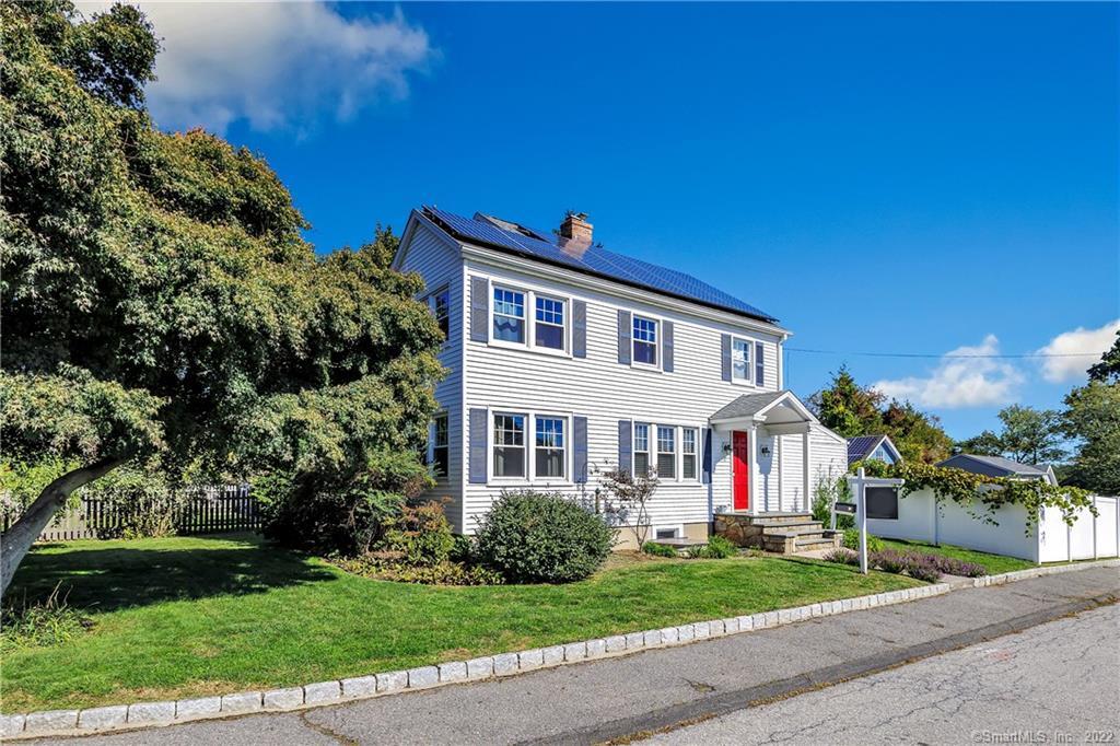 19 Cleveland Street — exterior photo