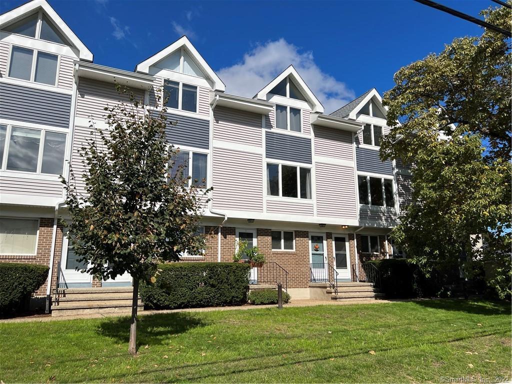 25 Cottage Street, Unit 207 — exterior photo