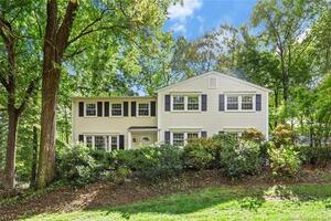 160 Signal Hill Road