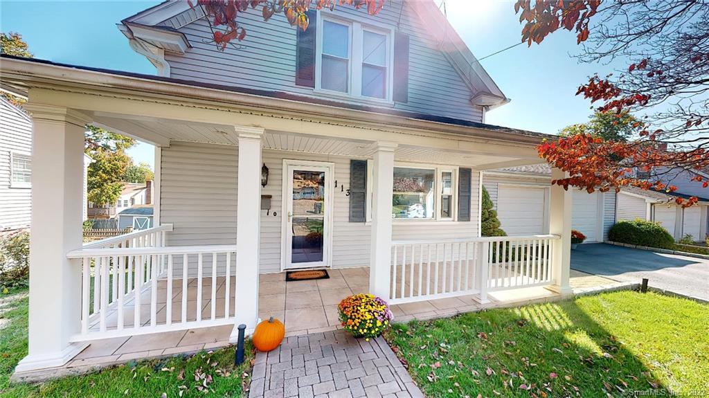 113 Old Stratfield Road — exterior photo