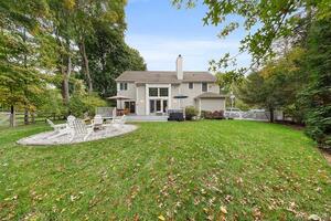 3 Richards Avenue