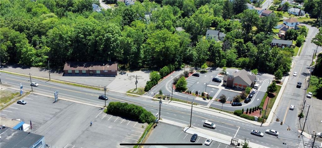 PRIME COMMERCIAL PROPERTY FOR LEASE OR SALE IN EAST HARTFORD, CT. This is a rare opportunity to lease/own a commercial building for the well traveled Burnside Ave with a traffic count of over 10, 600 vehicles per day. High traffic at a signalized intersection, excellent visibility, curb appeal, signage, and many commercial suitable uses with big name neighbors such as McDonald's, Dunkin Donuts, 7-Eleven Stores, Gulf & Citgo gas stations and Family Dollar store. The subject property is in a business zoned district with a leveled lot and approximately 529 feet of frontage. This building is in close proximity to I-84 and easy access on major secondary roads. Call today for your private showing.