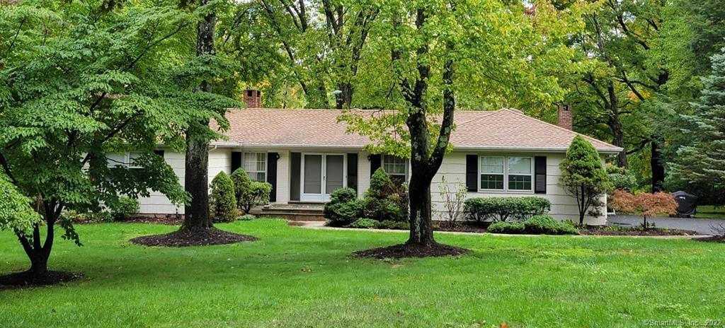 5 Alec Templeton Lane — exterior photo