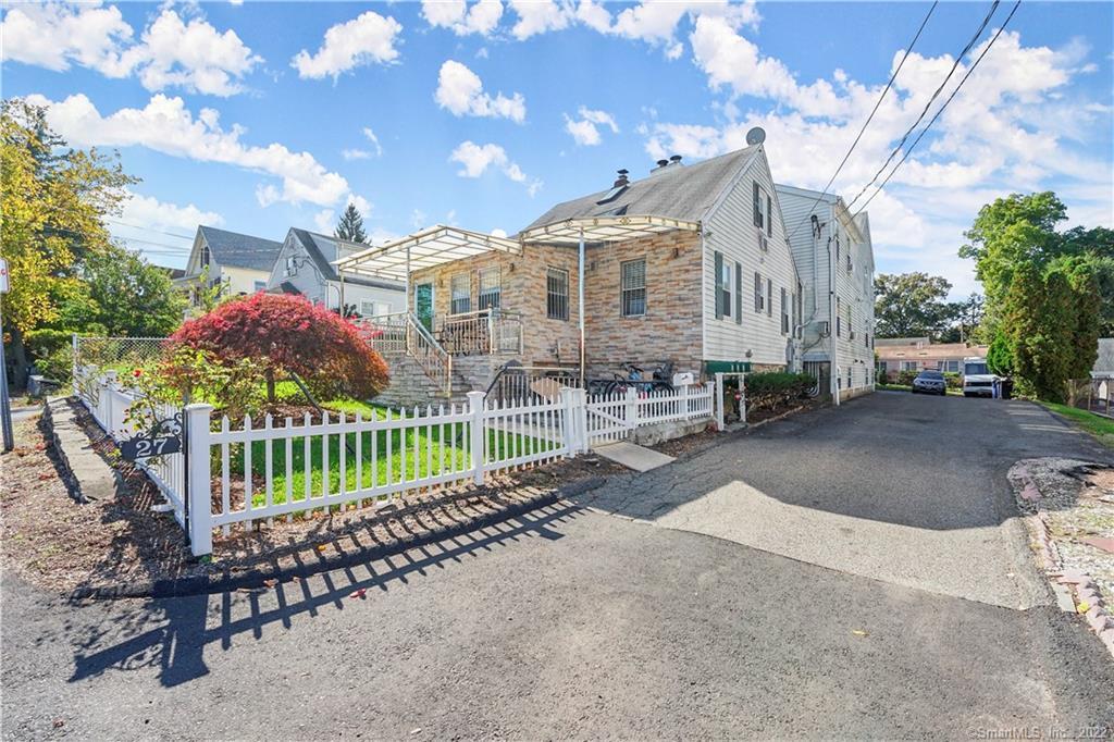 27 Taylor Avenue, Unit 3 — exterior photo