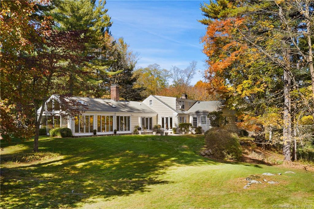 500 Stanwich Road — exterior photo