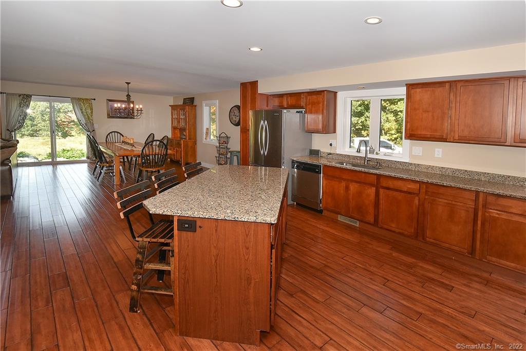 423 Somers Road, Ellington, CT 06029 - Thumbnail 12