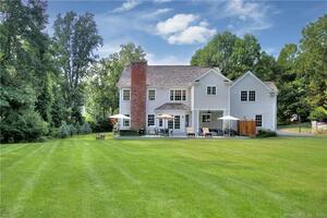 2 Heron Lake Lane