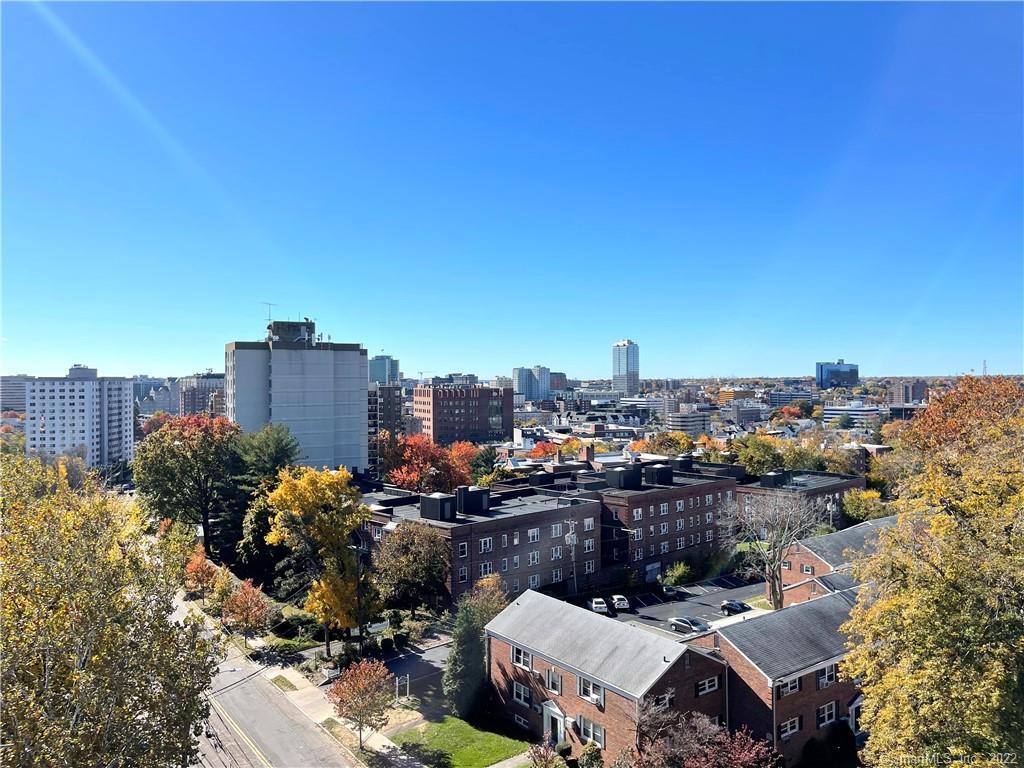 91 Strawberry Hill Avenue, Unit 1141 — exterior photo