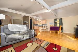 222 Rocks Road