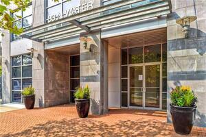 33 Water Street, Unit 701