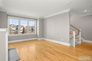 101 Bradley Lane, Unit 101