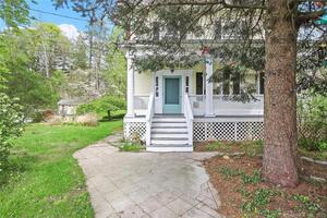47 East Avenue
