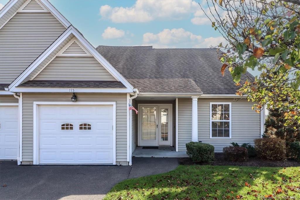 115 Haley Lane, Unit 115 — exterior photo
