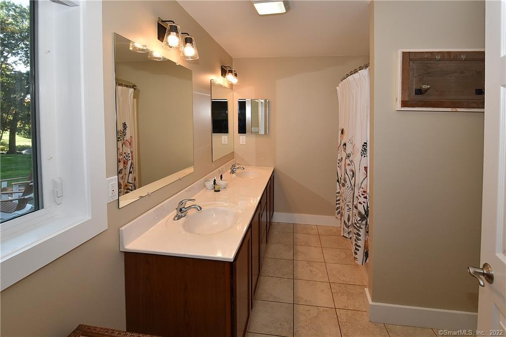 423 Somers Road, Ellington, CT 06029 - Thumbnail 23
