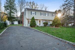 31 Perna Lane